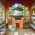 Holiday home Linnunlaulu By Interhome Atro